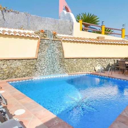 Palomas Ii By Ruralidays Holiday home *
